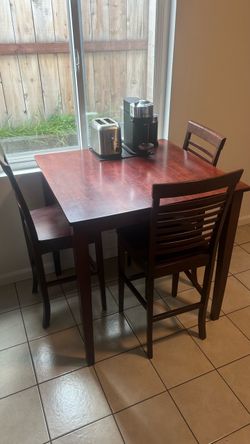 Counter Height Dining Table with 3 Chairs