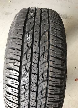Tires Yokohama 275/60/20