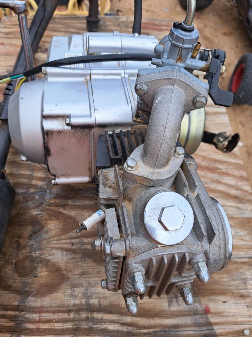 MINI ATV MOTOR  110CC 