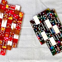 Dominoes !