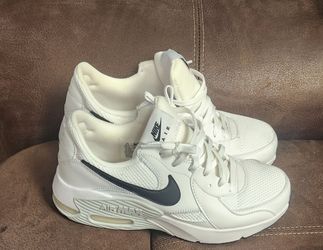 Nike Air Max White Low-Top Sneakers