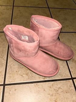 Girls pink snow boots size 4