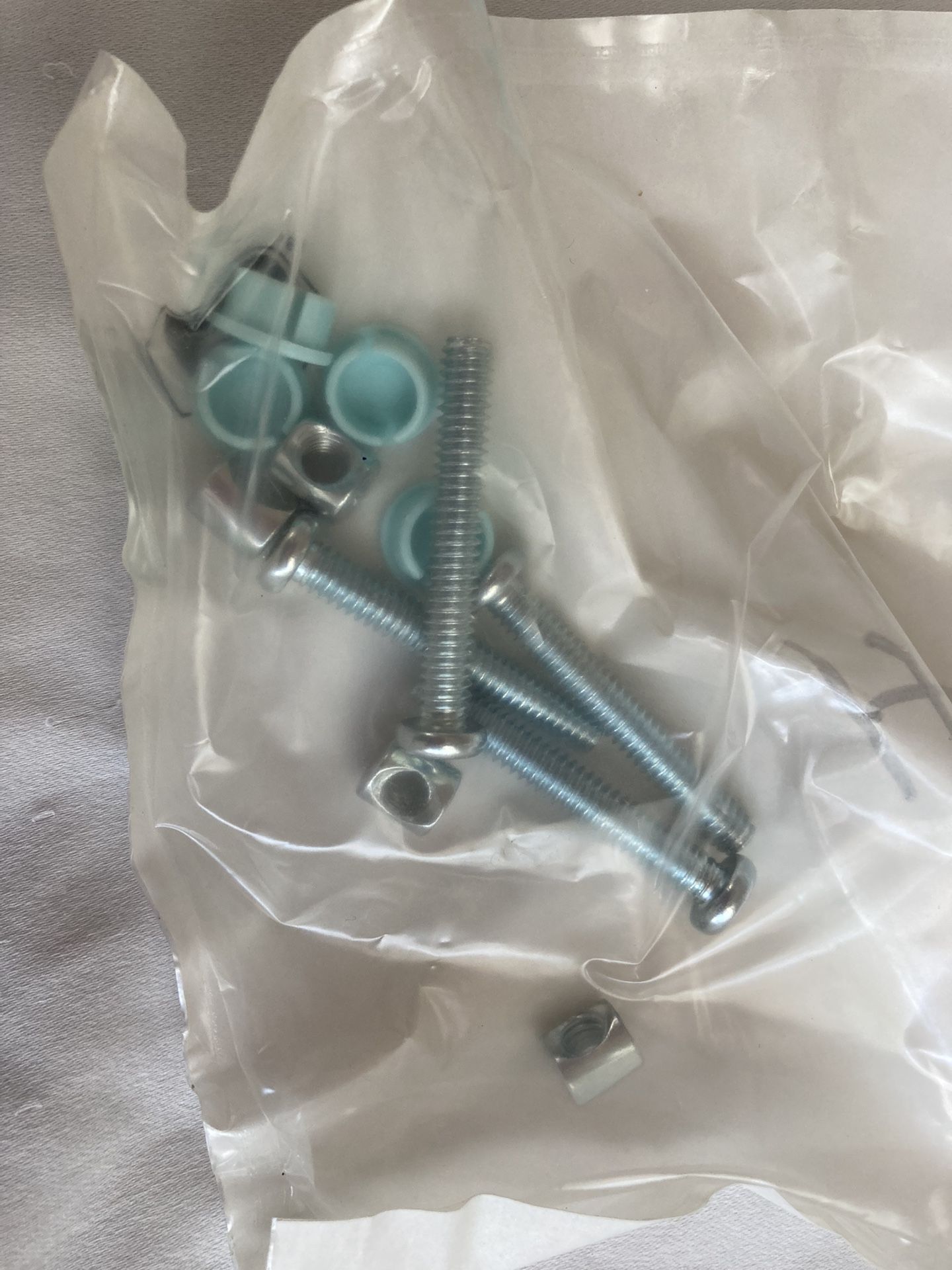 American girl Bouquet Trundle Bed with Bedding for Sale in San Antonio