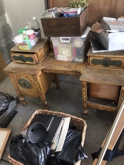 Vintage Vanity Dresser 