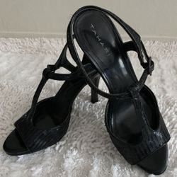 [Like New]Black Tahari Amanda Sequin T-straps