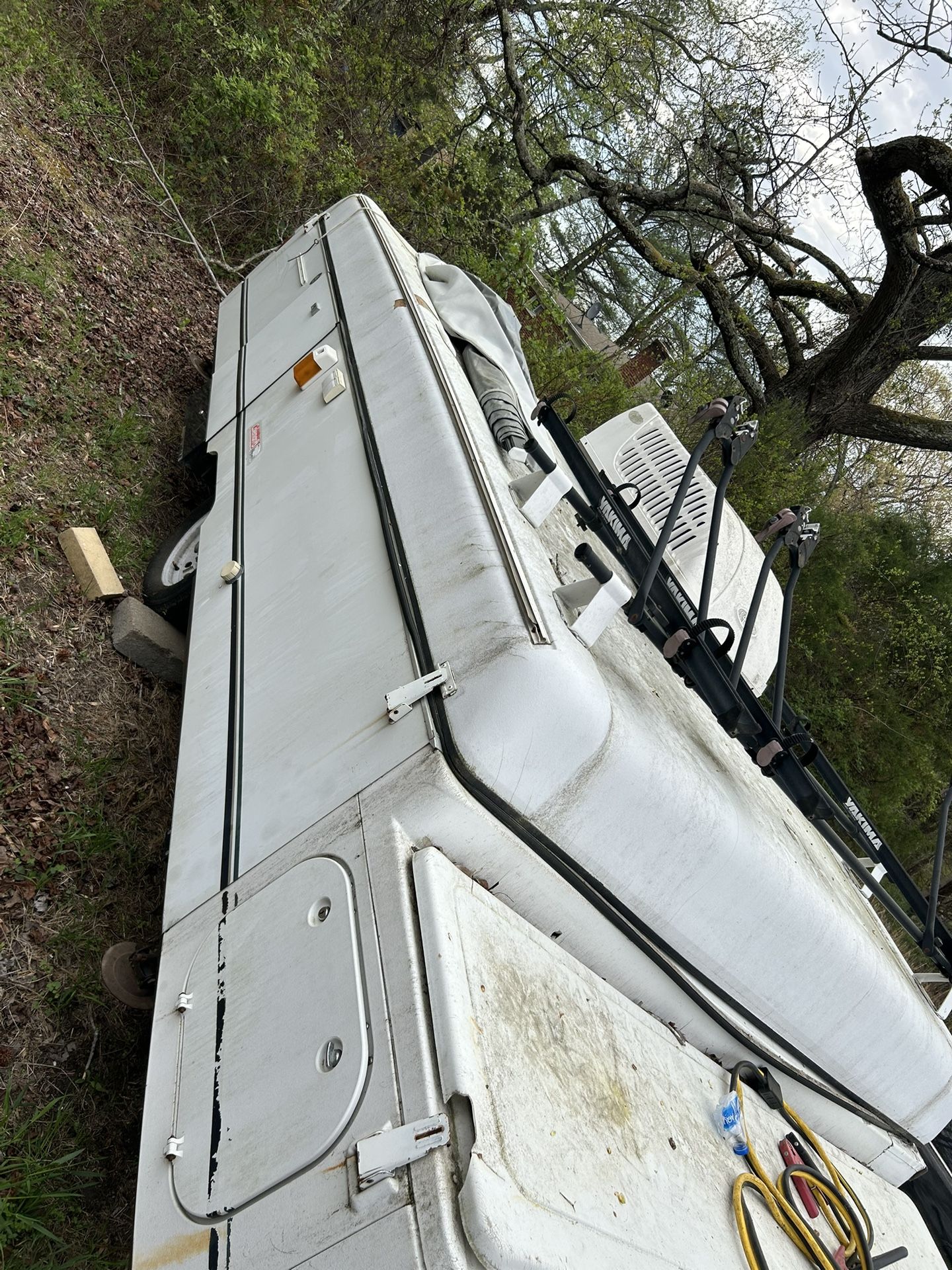2002 Coleman elite bayside pop up Pop up