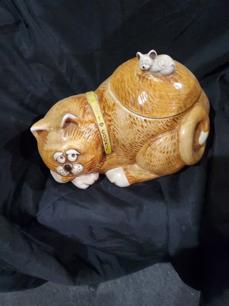 Tabby Cat & Mouse Cookie Jar