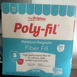 Brand New 5lb Box Of Polyfil 