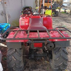 Yamaha Timberwolf 300 Colors Red