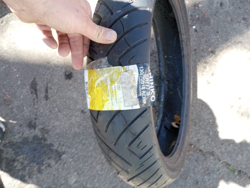 Never Used Shinko Motorcycle Tires 