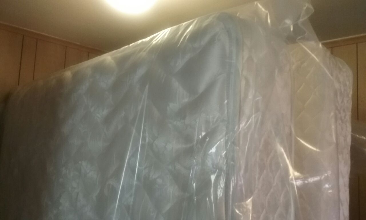 Queen size Mattress an Box spring set