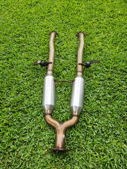 NISSAN EXHAUST MUFFLER PIPE