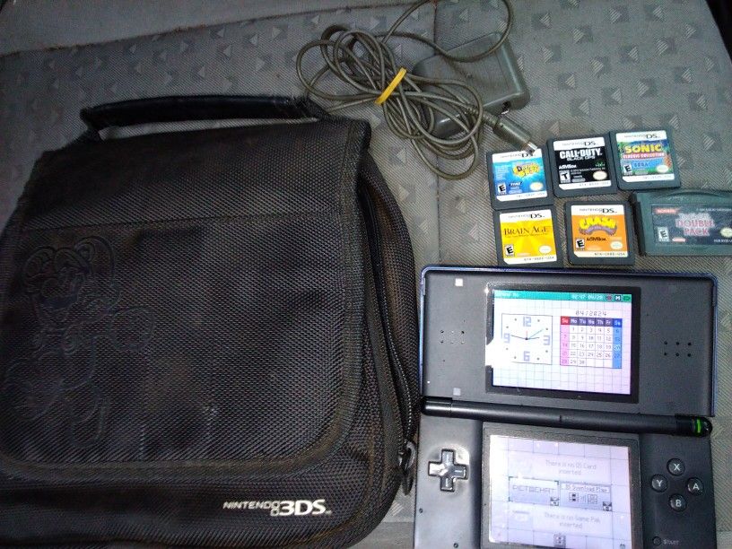 Nintendo DS Lite