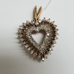 14k Yellow Gold Diamond Heart Shaped Pendant 