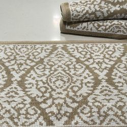 30 X 22 Bathroom Rug (mat) 3For $15