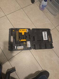 Pin Nailer