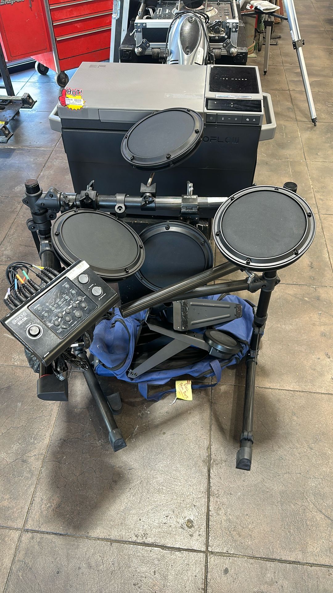 SIMMONS DRUM SET 