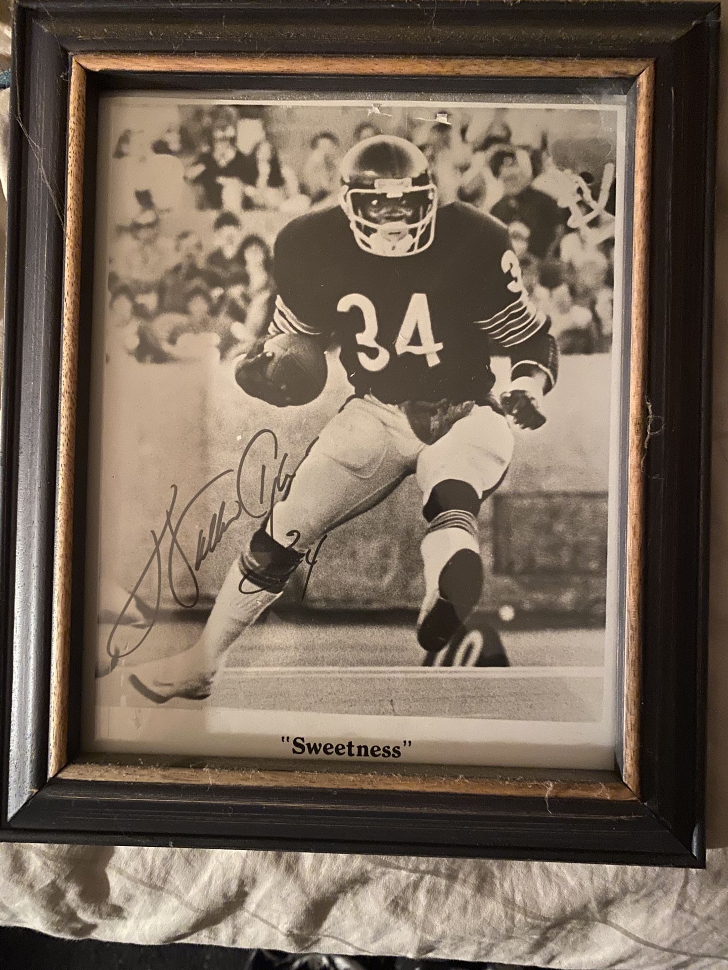 Walter Payton Autographed Put tire