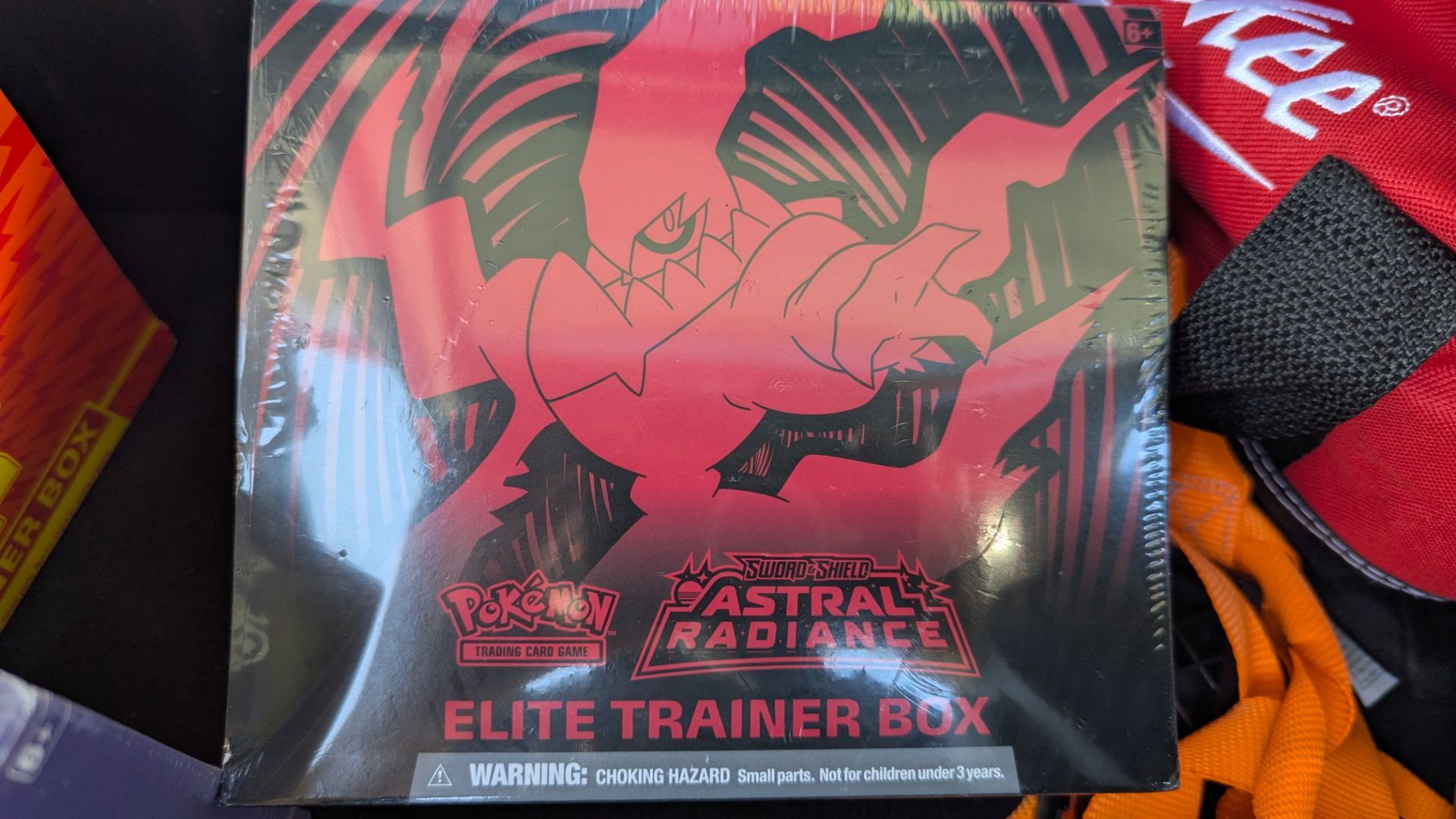 Pokemon etb and upc