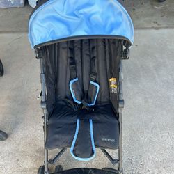 Umbrella Stroller Like New