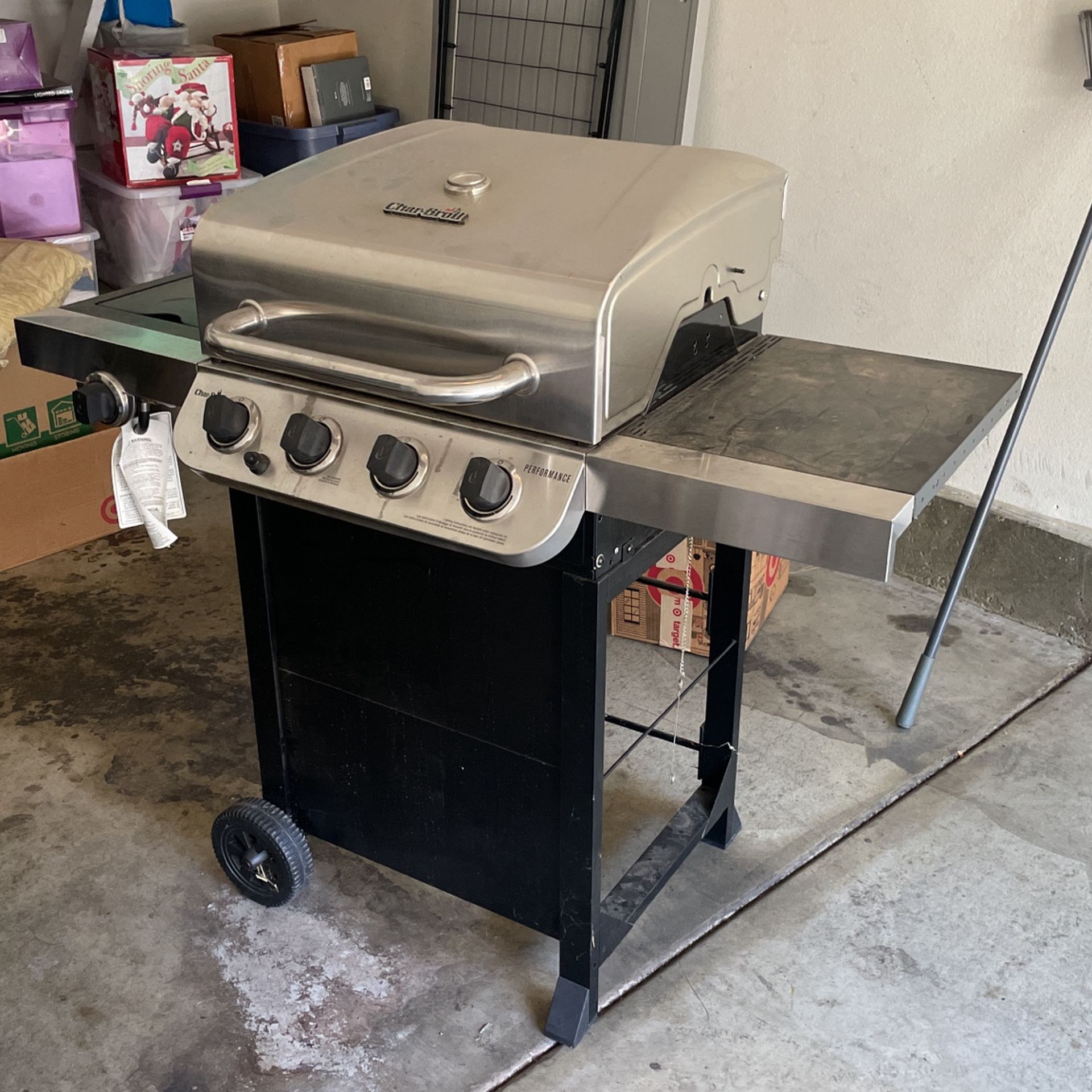 Charbroil Grill