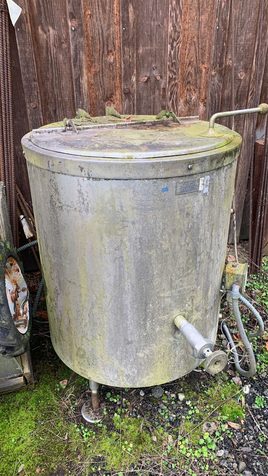Stainless 40 gallon steam kettle