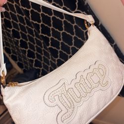 🤍 Juicy Shoulder Purse 🤍