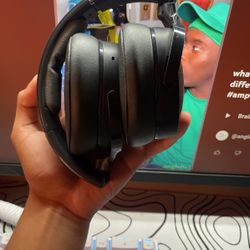 Skullcandy Hesh ANC Noise Cancellation headphones 
