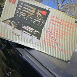 G & F 20-Piece Stainless-Steel BBQ Tool Kit, Strong, Sturdy, Heavy Duty Grilling Tool Kit in Portable Aluminium Carrying Case, Dishwasher Safe,Silver