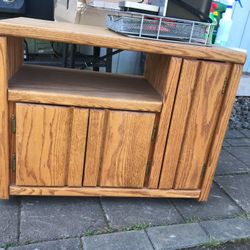 TV Dresser