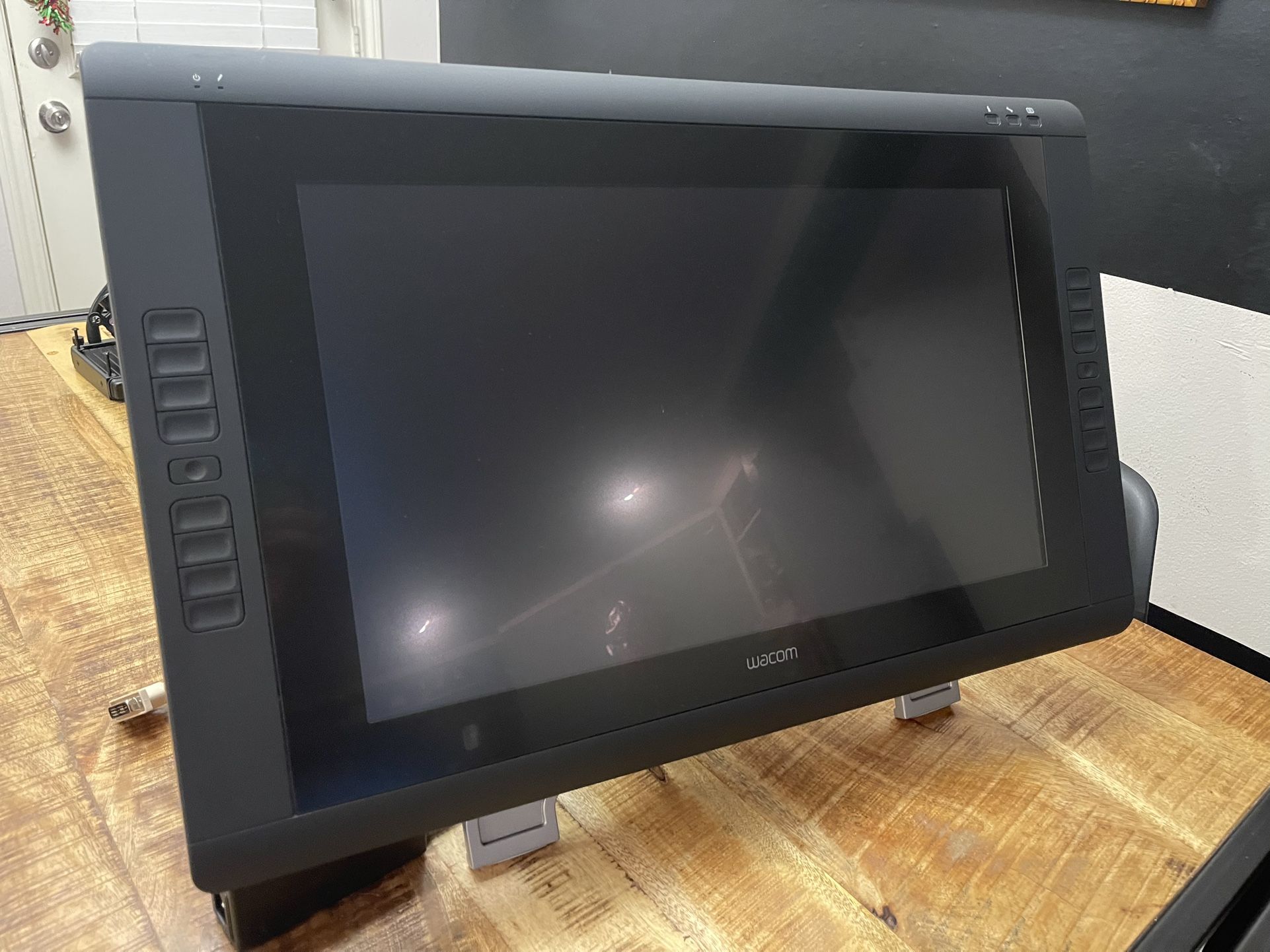 Wacom Cintiq 22HD DTK-2200