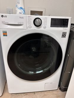 LG Front Load Washer & Ventless Dryer Set – Excellent Condition