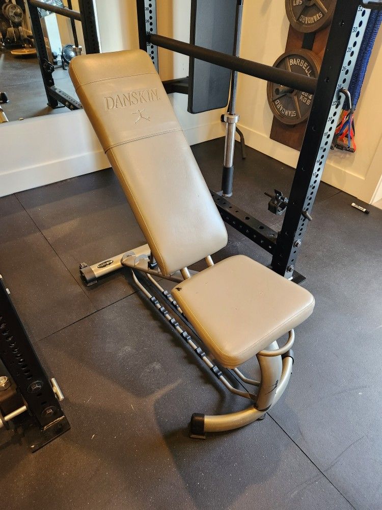 Danskin Adjustable Bench