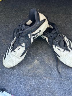 Football cleats