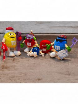 Set of 5 M&M's Holiday Edition Character Plush Toys Retired 2023