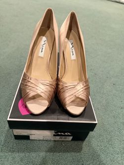 Heels taupe crystal new