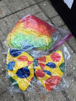 Clown Wig And Bow Tie Halloween Costume