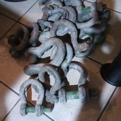 Hardware Shakles $20 Each Or $30 The Pair