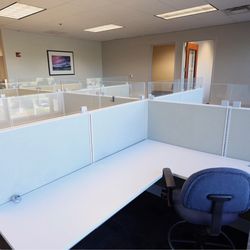 6 Cubicles for Office, Like New