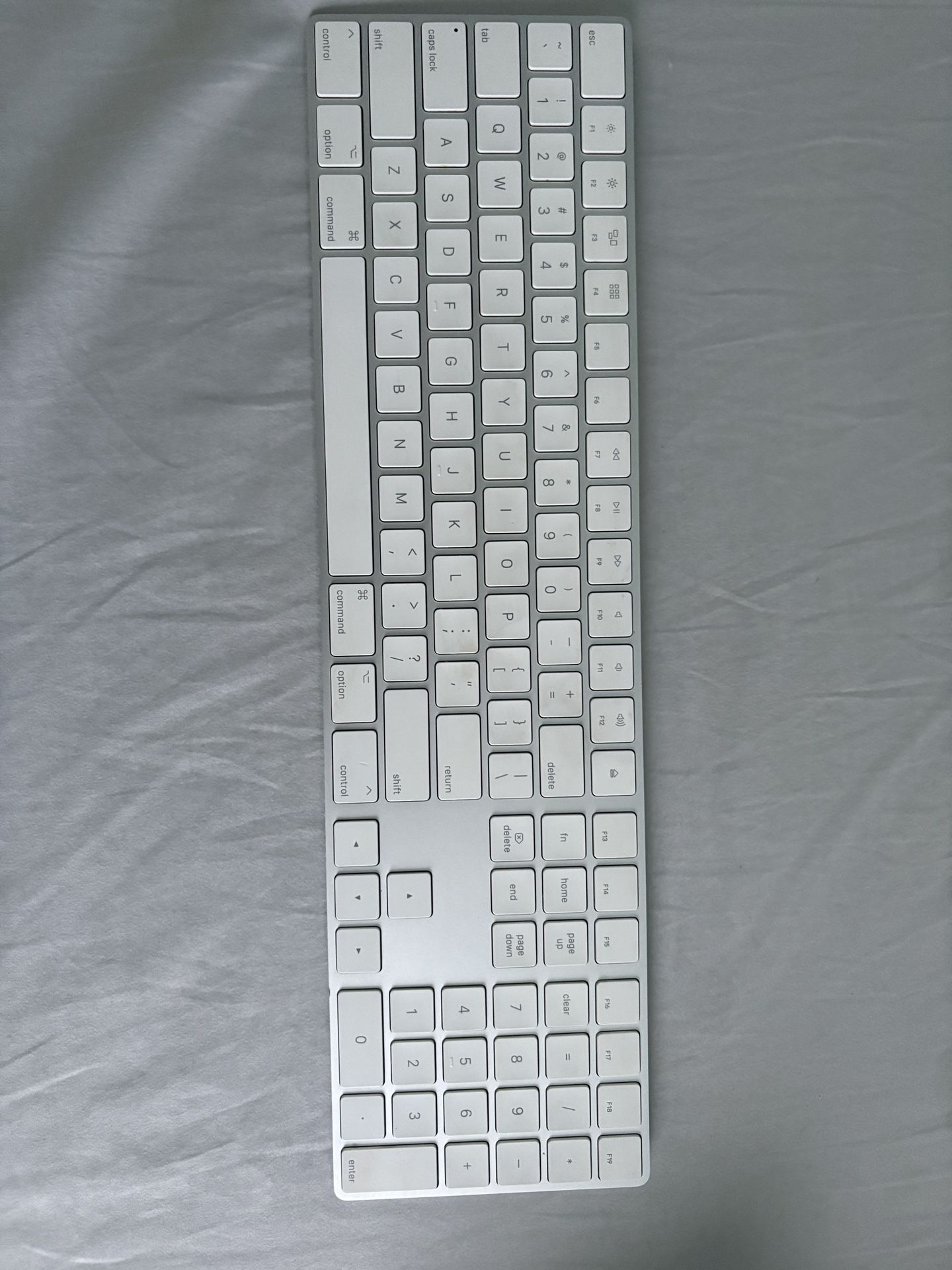 Magic Keyboard with Numeric Keypad - US English
