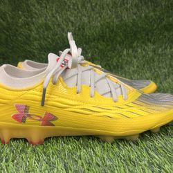 Under Armour Magnetico Elite Soccer Cleats
