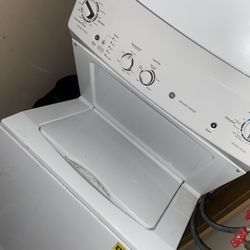 Stackable Washer And Dryer 