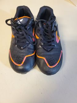 Girls Baseball Cleats