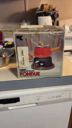 Fondue maker