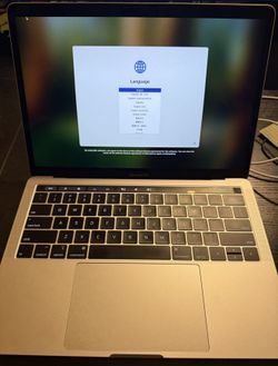 2019/2020 MacBook Pro With Touchbar