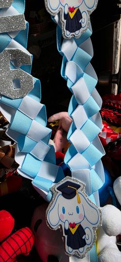 Collage leis