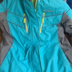 New zero closure kids coat size 14