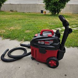 Craftsman wet/dry vacuum.. brand new , never used - $120