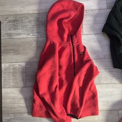 Red Youth, Extra Large Nike Tech