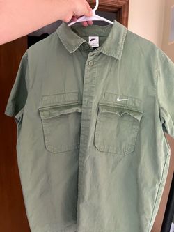 Nike Short Sleeve Button-Up Shirt Olive Green Men’s Medium DX3340-386 Cotton